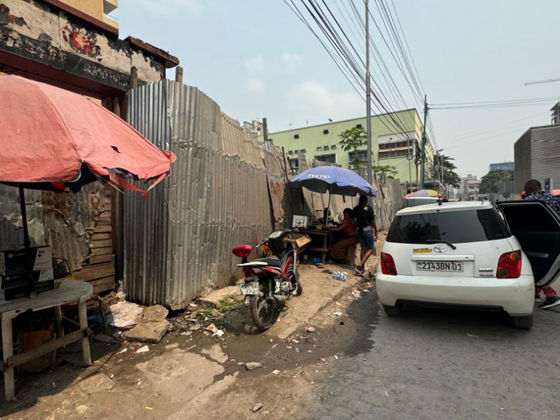 parcelle terrain à vendre commune de la Gombe très bon emplacement