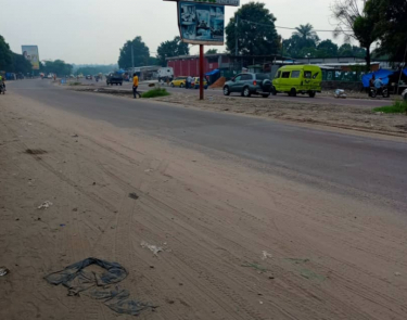 PARCELLE MISE EN VENTE SUR MACADAM COMMUNE DE LA NSELE